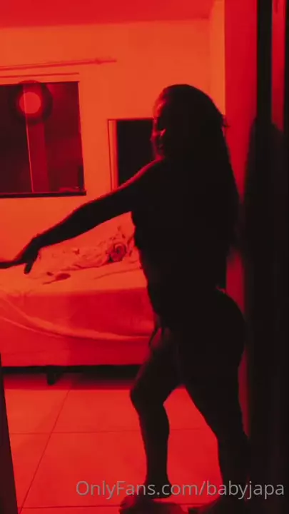 Leaks of the hot babbing japa without clothes