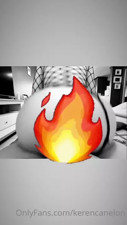 Keren Canelon at Onlyfans recording the delightful bitching