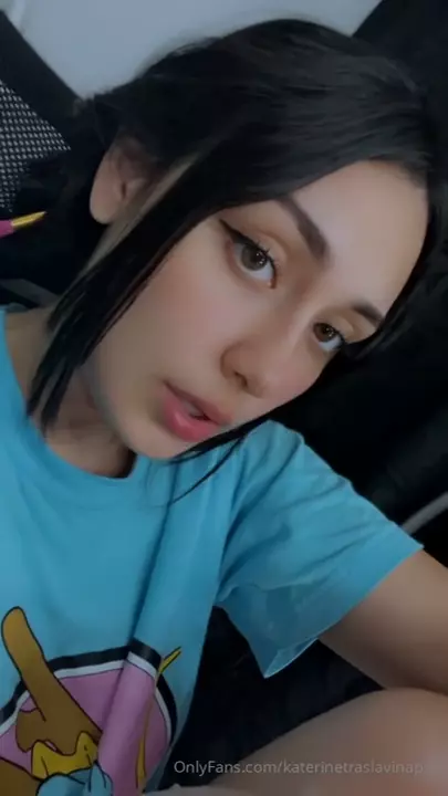 Katerine Translavina, an irresistible and super sexy cat