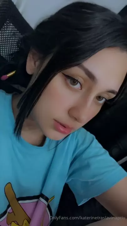 Katerine Translavina, an irresistible and super sexy cat