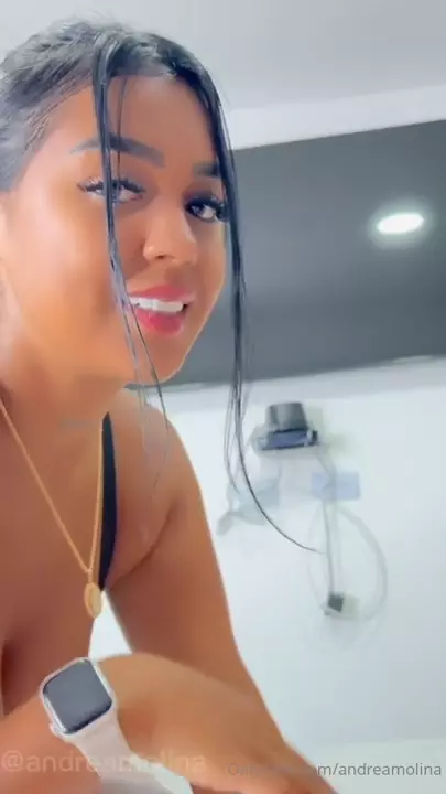 Andreamolina has played all its views with the danadinho who has a lot of potential