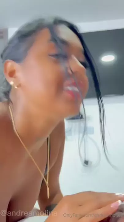 Andreamolina has played all its views with the danadinho who has a lot of potential