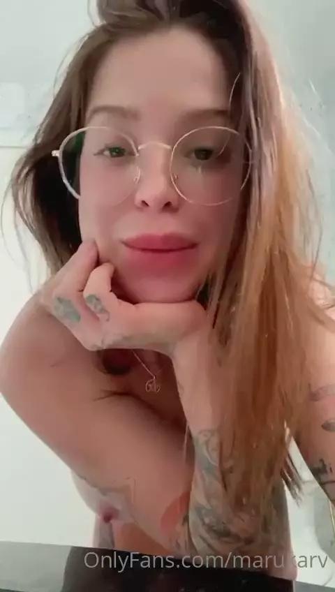 Another video of Popozuda Maru Karv revealing