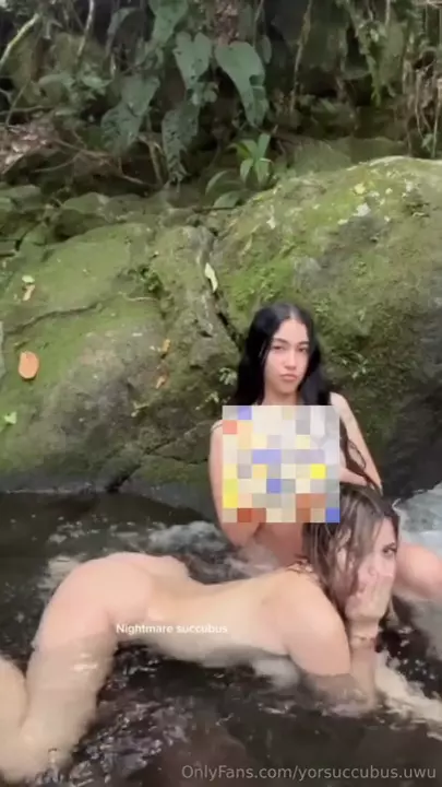 Yorsuccubusuwu and good friend in the lake, without clothes