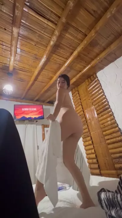 Katalina Sandoval in a provocative video undressing from the towel