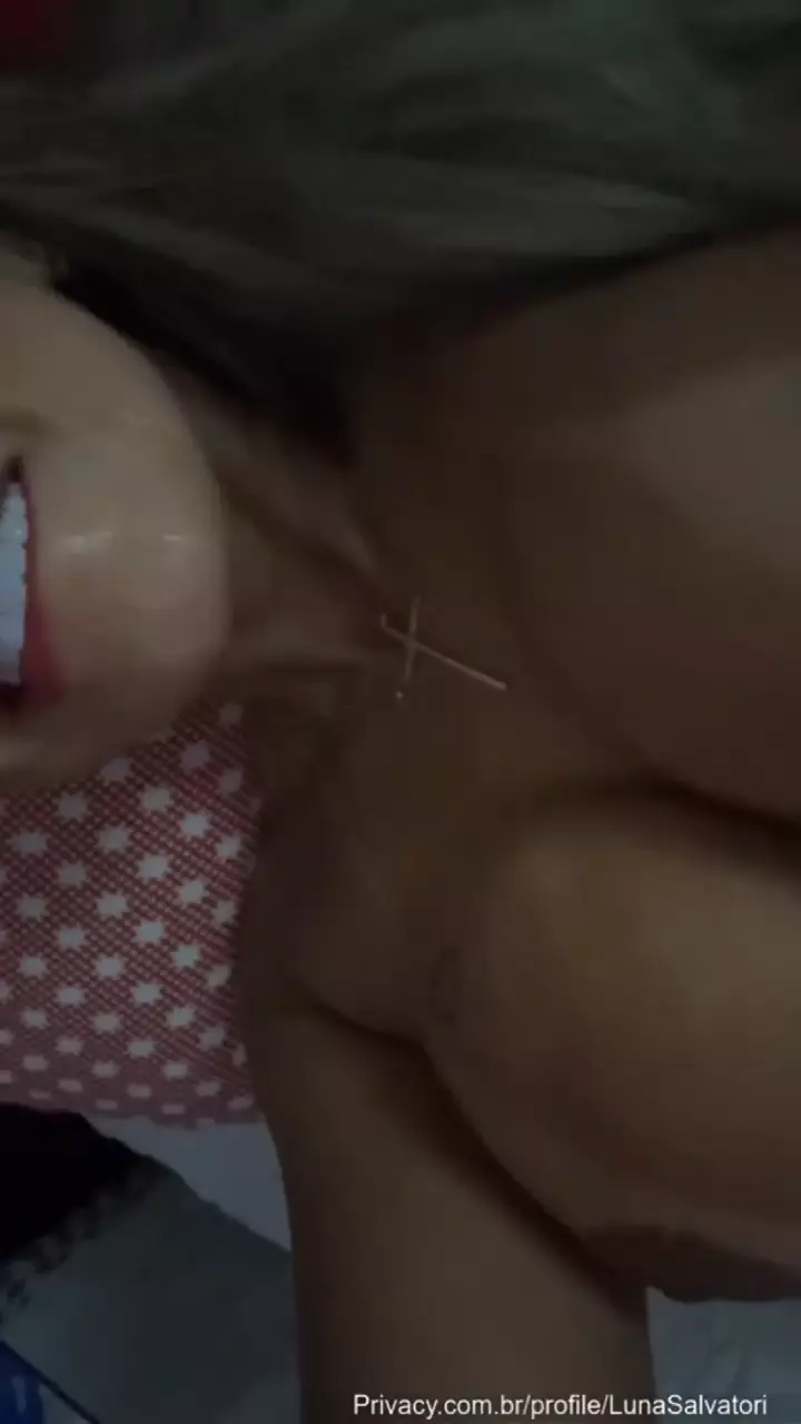 Luna Salvatori videos showing intimate moments having fun and enjoying